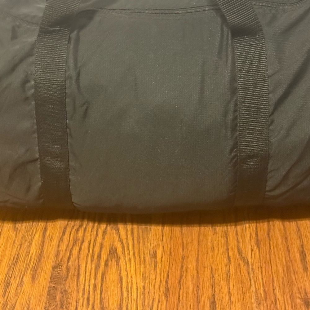 Harley Davidson Black Nylon Duffel Bag - Picture 3 of 6